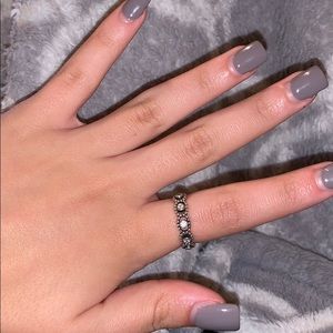 Pandora Ring